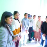 कुम्भ की तैयारियों को लेकर गंगा किनारे सीएम ने की संतो के साथ मन्त्रणा