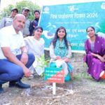 पौड़ी: टेका मार्ग पर डीएम की अगुवाई में चला वृक्षारोपण व स्वच्छता अभियान