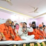 सनातन संस्कृति के संरक्षण में संतों की भूमिका महत्वपूर्ण: धामी